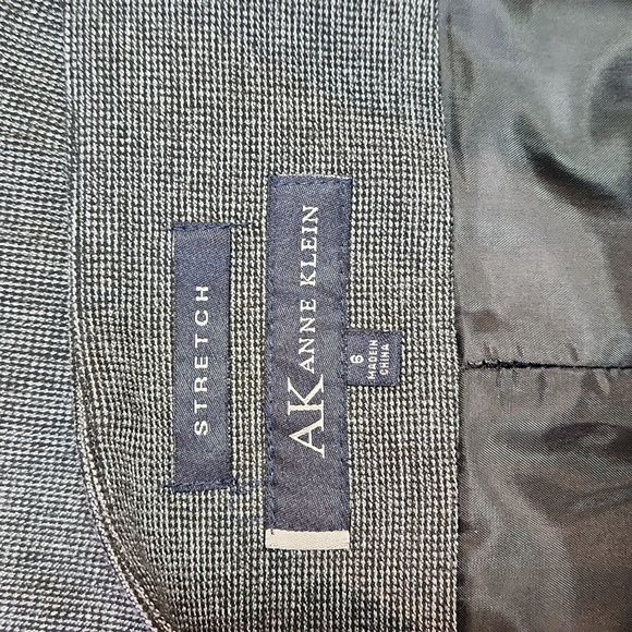 Women's skirt - Picture 3 of 4